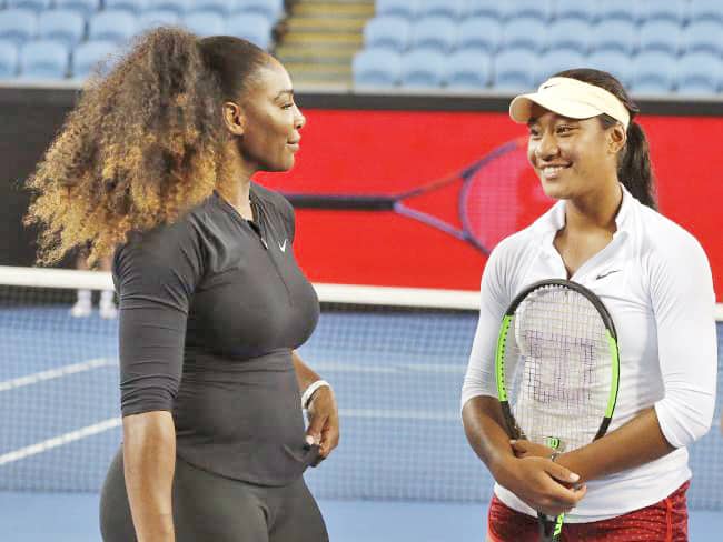 Destanee Aiava ma Serena Williams ile Margaret Court Arena i Melepone - Photo: AP/Mark Baker